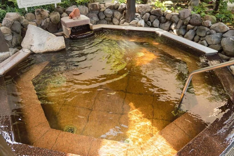 Osaka: Tennen Onsen Naniwa-no-Yu, the famous hot spring spa - Should you book it?