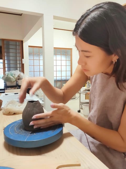 Osaka: Traditional Japanese Ceramics Private Experience - A private lesson with room to talk