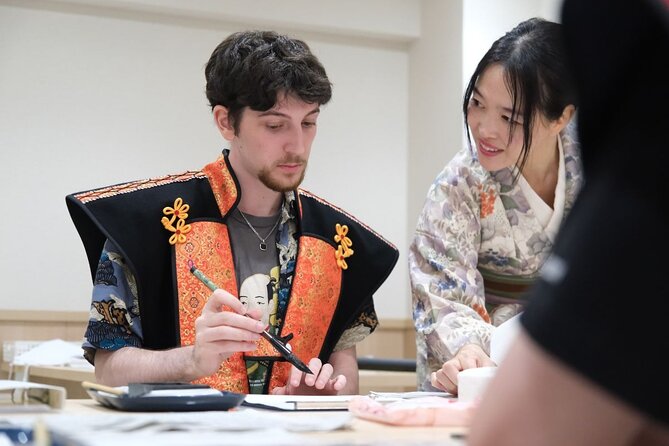 Premium Kimono Dressing, Tea Ceremony, Calligraphy, Samurai show - Kimono dressing, with the steps explained