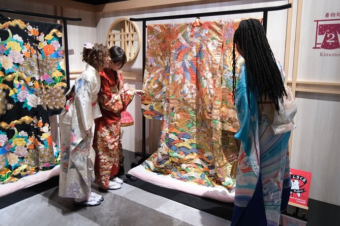 Premium Kimono Dressing, Tea Ceremony, Calligraphy, Samurai show - Tea ceremony: a chance to slow down