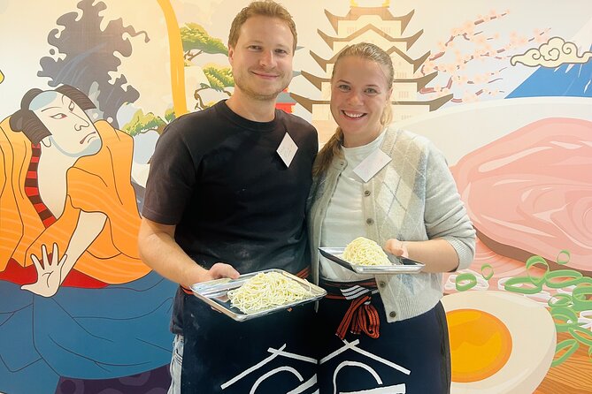 Ramen-Making Experience in the Osaka Castle Area with Souvenir - The studio’s old door and Japanese details
