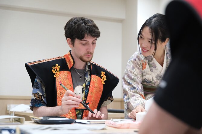 Samurai dress-up and shows, plus Tea Ceremony & Calligraphy - Who should book this Osaka experience?
