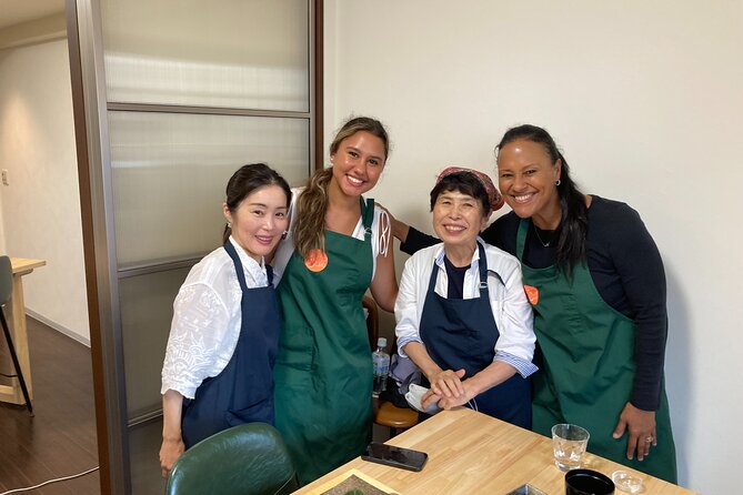 Sushi Class in Osaka Dotonbori - Finding Room 807 in Dotonbori