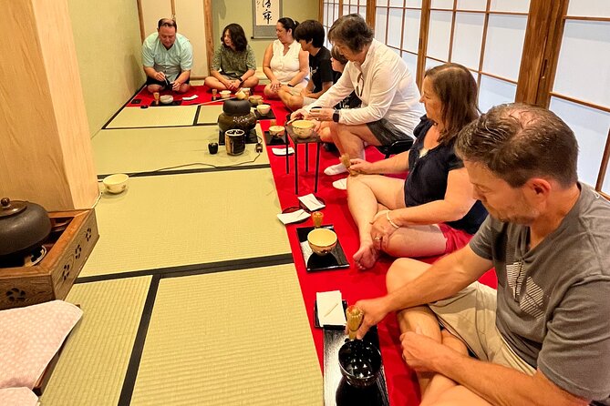 Tea Ceremony Experience in Osaka Doutonbori - Finding the Dotonbori meeting point
